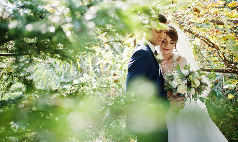 Small Wedding Venues Lake District How to add Luxe to a Woodland Wedding Theme Blog Image
